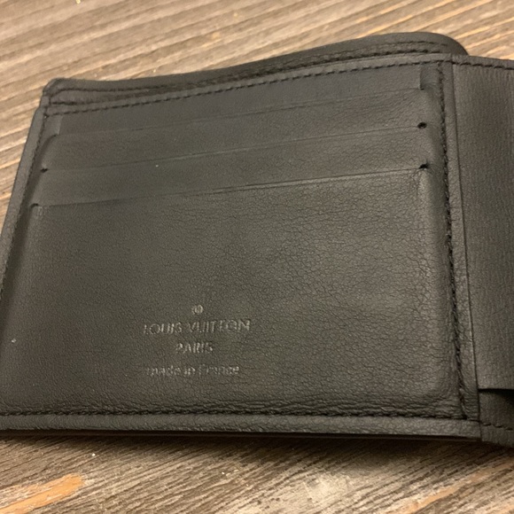 Louis Vuitton Wallet Shadow Monogram - Picture 4 of 5